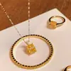 Viga de Equilibrio Azul Marino Color Paraíba Aretes Azúcar Helado para Mujer, Dorados Transparentes y Estilo de Lujo Ligero, Aretes Elegantes y Versátiles