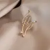 Broche de Mariposa de Metal, Gama Alta, Accesorios de Nicho de Lujo Accesible, Ramillete Retro de Moda, Pines para Ropa, Joyería Antiexposición