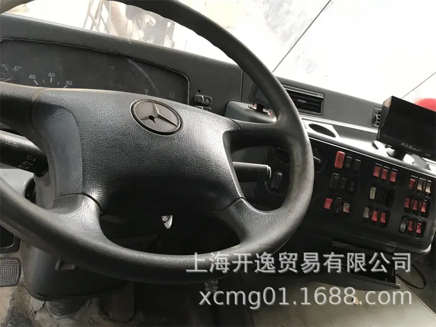 300t crane (11)