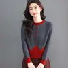 Novo casaco-suéter de gola redonda 2026 para mulheres, curto, solto, cardigã de tricô color block, peça de outer wear estilosa e jovem