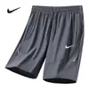 Shorts Masculino Fino de Seda de Gelo, Corte Amplo, Tamanho Grande, Shorts de Cinco Pontos de Secagem Rápida para Verão ao Ar Livre, Shorts de Praia Esportivos