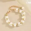 Nuevo Pulsera de Garra de Gato con Perlas de Imitación, Simple, Ligera, Lujosa y de Gama Alta, Moda Nicho Ins, Pulsera Elegante, Venta al por Mayor