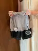 Top elegante de manga larga para niña de principios de otoño, nueva colección de otoño 2026, camiseta gris de encaje de manga larga para niñas pequeñas, moderno
