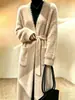 Cardigan de Tricô Imitação de Lã de Visão Outono/Inverno 2026 Novo Comprimento Médio Macio e Aconchegante Estilo Coreano Casaco Suéter Solto com Bolsos para Mulheres