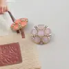 Botões Metálicos Estilo Chanel de Luxo Leve com Pedrarias, Cardigan de Tricô, Casaco Vintage Abotoado, Botões Coloridos Decorativos