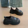 Mocasines de cuero negros para mujer, nueva colección de otoño 2026, cuero suave, estilo con cordones, suela gruesa, que aumentan la altura, perfectos para combinar con vestidos