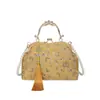 Nova Bolsa de Mão Estilo Chinês com Corrente de Pérolas 2026 Nova Moda Bordado Simples Elegante Bolsa de Ombro Único Transversal Bolsa de Festa