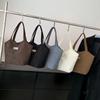 Grande Capacidade inverno corduroy casual 2023 novo nylon simples Plaid Mori ombro axilar saco tote