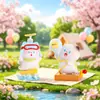 Vida Luminosa Gatito Miau Miau Figura Creativa de Gato Modelo de Resina Giratorio Decoración Divertida para Coche Pequeño Regalo