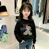 Camiseta de algodón con estampado de dibujos animados de moda para niños pequeños, nuevo estilo primavera y otoño 2026, para niñas, cuello redondo, manga larga