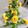 Vinha de Rosas Artificiais Flor Artificial em Vinha para Decoração de Tubo de Ar Condicionado de Sala de Estar Vinha de Teto Planta de Plástico Envoltório