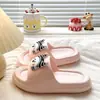 Sandalias de exterior esenciales, lindas y versátiles para dormitorios estudiantiles, de aspecto moderno, EVA de verano, ligeras, cómodas y duraderas, pantuflas