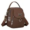 Nova bolsa de mão pequena e estilosa 2026, mini bolsa para celular para mulheres, bolsa transversal leve e versátil, bolsa de mão única, porta-celular, bolsa feminina