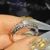 Anillo Versa Croix Retro de Cruz para Mujer con Circonita 5A Guardián Cruz Estrecha Anillo de Pareja
