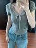 Estilo Deseo Puro Falso Dos Piezas de Costura Oreja de Madera Cuello Colgante Camiseta de Manga Corta para Mujer Verano de Chica Caliente Ajustada a la Cintura Top Plisado de Ajuste Delgado