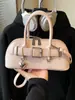 Bolso de Gran Capacidad para Mujer, Nuevo Diseño de Nicho Vintage Primavera/Verano 2026, Bolso Cruzado Súper Popular, Bolso de Mano con Forma de Concha de Alta Venta