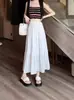 Falda midi plisada de cintura alta y caída para mujer, con un diseño blanco de estilo hada, estilo coreano, que cubre las caderas, silueta en A y dobladillo acampanado.