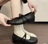 Sapatos Rasos Quadrados Aumentadores de Altura Femininos, Novo Verão 2026 Estilo Ballet com Laço Mocassins Retrô para Mulheres Baixinhas