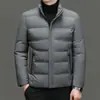 Nueva Chaqueta de Algodón Gruesa de Invierno para Hombres Jóvenes y de Mediana Edad Ropa Exterior Cálida Estilo Papá Hombres Color Sólido Casual Ropa de Invierno para Hombres Chaqueta