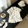 Selección de Moda InfantilConjunto de Dos Piezas Delgado de Verano Estilo Coreano para Niños: Camisa y Shorts, Atuendo de Alta Gama Elegante y a la Moda