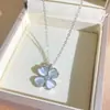Novo produto transfronteiriço: Colar feminino simples e único com microincrustação de diamantes, design fresco, popular online, acessório de corrente para clavícula requintado