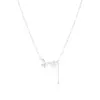 Collar de Mariposa Camelia para Mujer Simple Nuevo Diseño de Nicho Sentido de Diseño Lujo Ligero Cadena para Clavícula Borla Nueva Versátil Moda