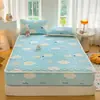 Sábana bajera de terciopelo de leche Protector de colchón Acolchado Estampado Cubre cama Otoño/Invierno Engrosado Cálido Agradable al tacto Suave Lavable