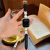 [Correa de reloj] Adecuada para la correa de reloj Apple S12 iWatch Patrón simple de cachorro Patrón de lichi S1098Se Pulsera para mujer