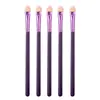 Pincel de sombra de ojos de esponja individual dos colores corazón de goma algodón pincel Halo para ojos palo de sombra de ojos de esponja herramientas de maquillaje de belleza al por mayor