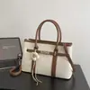 Bolso de mano de lujo ligero de nicho para comercio exterior para mujer, nuevo, estilo retro para el trabajo, para el día a día, de un solo hombro, cruzado
