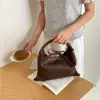 Bolso de Mano para Viaje Estilo Coreano 2025, Retro de Moda, Nicho, Piel Sintética, con un Toque de Lujo, Bolso Cruzado Versátil para Mujer