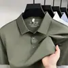 Camisa polo de camuflaje texturizada arrugada de lujo ligero para hombre, transpirable y cómoda, adecuada para profesionales de negocios jóvenes y de mediana edad, top tipo camiseta de manga corta 3