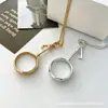Colar com Pingente de Chave Lupa de Nicho Único, Corrente Longa para Suéter Estilo Ins de Luxo Leve, Colar Longo Estilo Old Money
