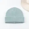 Chapéus de Tricô Simples e Modernos para Outono e Inverno Chapéus de Lã para Uso Externo para Homens e Mulheres Chapéus Quentes de Cor Sólida para Puxar para Fora Venda por Atacado