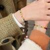 Suministro para Transmisiones en Vivo de Joyería en Tiktok y Kuaishou: Seis Pulseras de la Suerte para Mujer, Estilos para Mejor Amiga y Pareja, Hilo Rojo Tejido con Amuleto de la Fortuna, Hecho a Mano