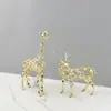Adornos metálicos huecos creativos de animales (tigre, tapir, gato, caballo) de lujo ligero nórdico para la entrada de la sala de estar, decoración suave, accesorios para el hogar