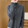 Nova Jaqueta Cardigan de Tricô com Gola Alta Retrô Francesa Feminina Outono Inverno 2026 Versátil Camada Base Malha Top