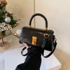 Bolso Satchel de Otoño e Invierno para Mujer 2025 Nuevo Trendy Retro Bolso Cuadrado Pequeño Versátil Multifuncional de Un Hombro Cruzado para Mujer