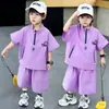 Conjunto Esportivo de Verão para Meninos, Conjunto de Duas Peças Tendência e Cool Estilo Coreano para Crianças, Roupas da Nova Moda de Verão 2026