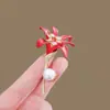 Nuevo Broche de Flor de Lirio Roja de Moda, Broche Lujoso y de Gama Alta para Abrigos y Trajes, Accesorio de Pin de Gama Alta