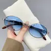 Óculos de Sol Ovais Retrô Europeus e Americanos, Óculos de Sol de Metal com Imitação de Grão de Madeira Modernos e Personalizados para Homens e Mulheres, Óculos de Sol para Uso Externo