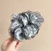 Pinza Plátano Plisada Vertical con Lazo Floral para Cola de Caballo de Verano 2026 Nuevos Pasadores para la Parte Posterior de la Cabeza Accesorios para el Cabello