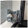 Bolso de Gran Capacidad para Mujer 2025 Nueva Moda Exquisito Bolso de Hombro con Cadena para el Trabajo y los Viajes Diarios Estudiantes a Clase para Llevar Regalos
