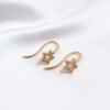 Gancho para oreja de estrella de cinco puntas con incrustaciones de circonita en oro de 18 quilates, accesorios para pendientes caseros DIY, gancho para oreja de cobre fundido, material para pendientes