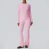 Conjunto de outfit de yoga de estilo europeo y americano, sensación de piel desnuda, doble pulido, secado rápido, transpirable, ajustado, manga larga, pantalones largos ligeramente acampanados, conjunto de dos piezas para correr y fitness
