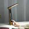 Lámpara de escritorio portátil para estudiar, adecuada para residencias universitarias, con atenuación táctil de tres niveles, y sirve como lámpara de mesa decorativa