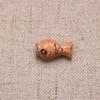 Suministros del fabricante: pez tallado en madera de durazno, pez corazón, pez espino pequeño sirena, artesanías de pulseras trenzadas