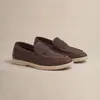Sapatos Masculinos Baixos Planos Estilo Old Money de Outono Sapatos Casuais de Couro Moda Masculina Mocassins Slip-On Preguiçosos Retrô Britânicos