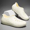Sandalias deportivas todo incluido sandalias transpirables 2025 nuevos zapatos de verano con agujeros para hombres y mujeres antideslizantes para exteriores suela gruesa zapatos de playa