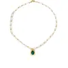 Colar Feminino de Pérolas de Água Doce Quadradas com Diamantes Verdes, Corrente para Clavícula com Contas de Cobre Espaçadas, Design de Nicho com Senso de Temperamento, Celebridade da Internet